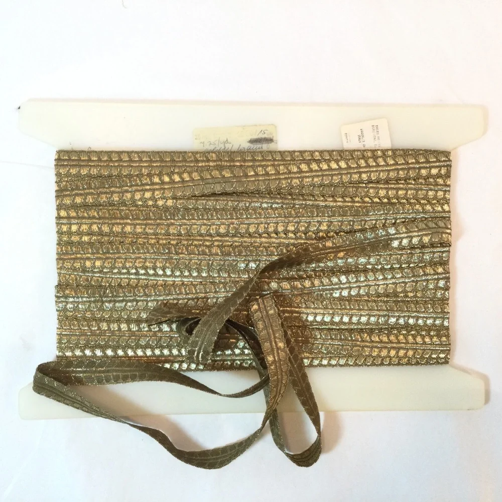 Gold Metallic Trim - 18 Yards
